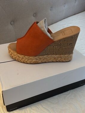 Dolce Vita orange suede wedge